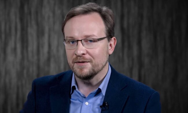 Алексей Толкачев