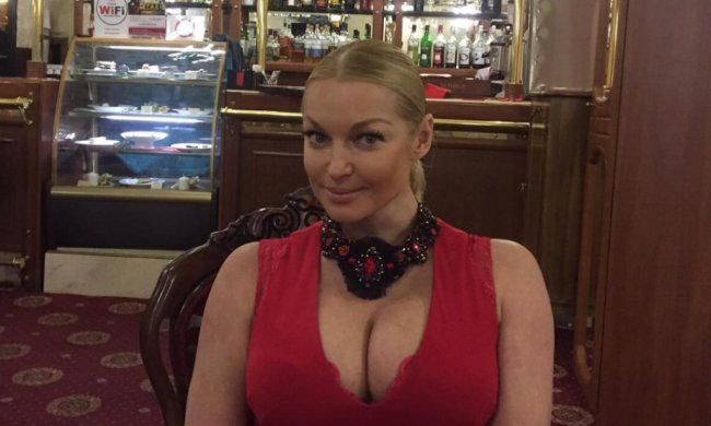 Анастасия Волочкова