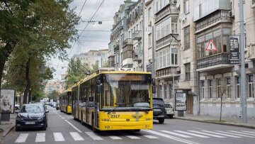 Пенсіонерам намагалися обмежити поїздки – безцільно пересуваються містом