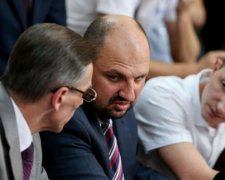 Скандальный депутат будет судиться с Украиной, и вот почему