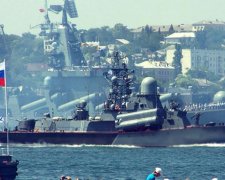 Оккупанты подняли по тревоге боевые корабли в Крыму