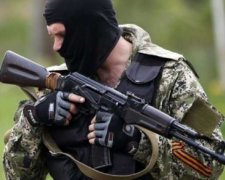 Біля Донецька виявили бойовиків у формі українських військових