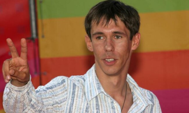 Не собакою єдиною: з'явилось відео Паніна з конем