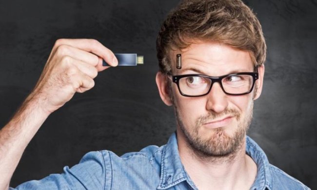 Людям почали імплантувати штучну пам'ять