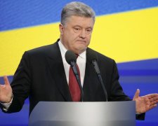 Вибори в Україні: Порошенко різко передумав