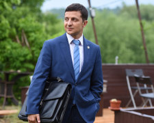 Зеленський може знятися з виборів через іншого кандидата, - експерт