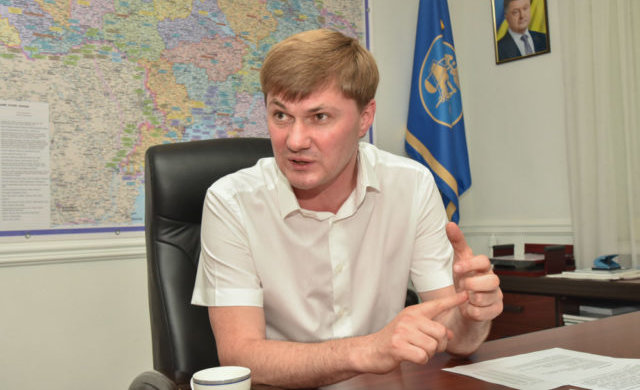 Александр Власов