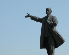Слідом за Миколою II "чудотворцем" у Росії "замироточив" Ленін