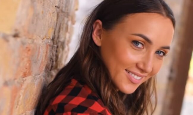 Анна Різатдінова, скрін з відео