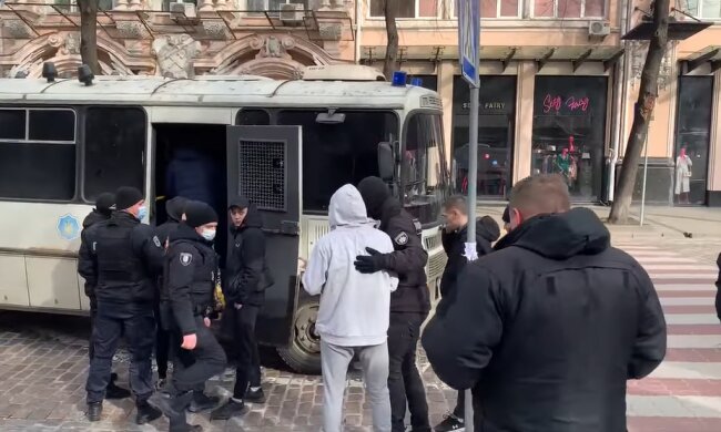 Мітинг під будівлею Мін'юсту, скріншот з відео