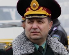 Полетіли голови: Полторак відреагував на відео про життя контрактників