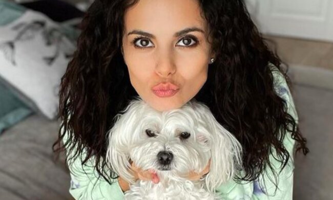 Настя Каменських, instagram.com/kamenskux/