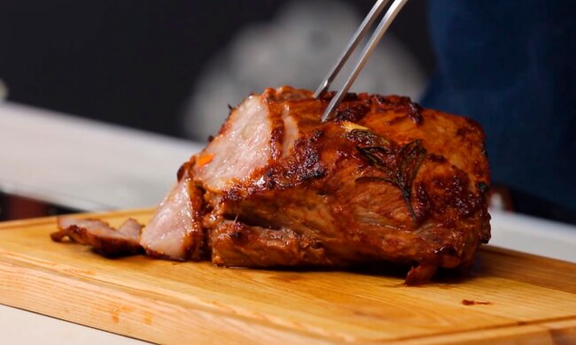 Буженина / фото: Ранок з Україною