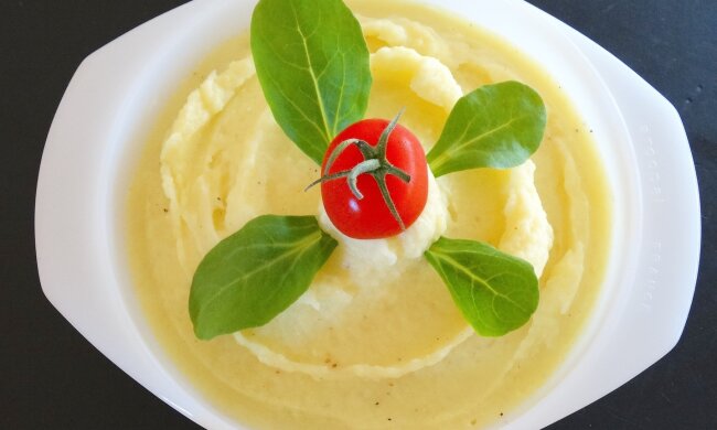 Така картопля вразить будь-кого, прості секрети ідеального пюре