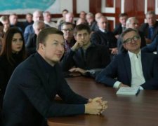 Регионы должны определять национальную политику, - Андрей Николаенко