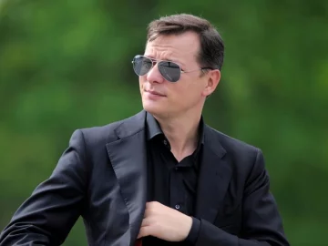 Ляшко віджався від підлоги на противагу наркотикам і алкоголю - відео