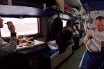 Паштет, огірки, тушонка та сік: пасажир Інтерсіті влаштував газову атаку в потягу