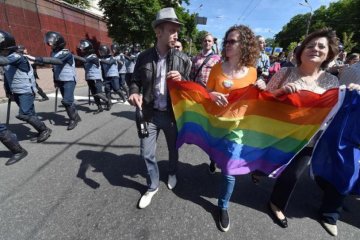 ЛГТБ-марш в Киеве: московские попы разразились пещерными угрозами