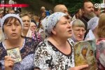 Розум дрімає: учасниці Хресної ходи пояснили, чому не можна засуджувати заможних священників