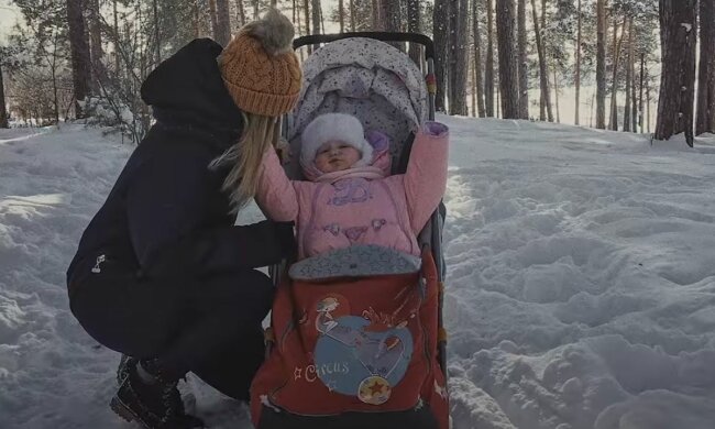 13-летняя школьница родила девочку и стала жертвой жестокой травли: "Шл*ха малолетняя"