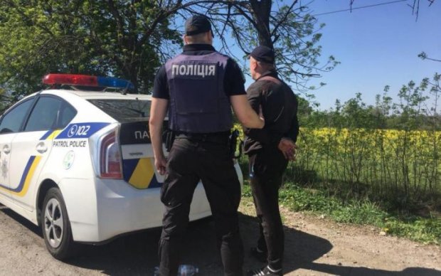 Ублюдки на евробляхе протаранили Славуту и ограбили пострадавшего водителя