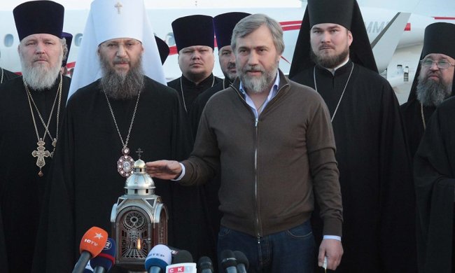 Вадим Новинский с делегацией УПЦ