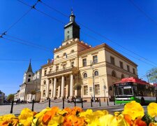 Український прапор знято з мерії Любліна
