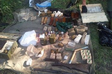 Под Харьковом нашли арсенал оружия