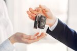 Продажа автомобиля по доверенности: чем это грозит владельцам
