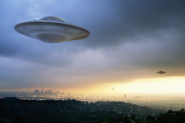 Чому голлівудські інопланетяни мріють розбомбити США: шокуюча правда