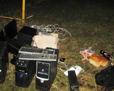 Малолітні злочинці за день пограбували кілька сіл на Хмельниччині (фото)