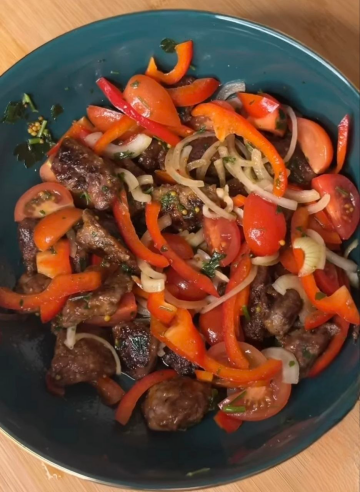 Салат с куриной печенью: фото скрин рецепта