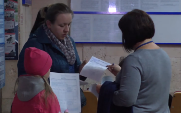 Звернення за соцдопомогою. Фото: скрін youtube