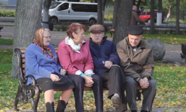 Пенсионеры. Фото: скрин youtube
