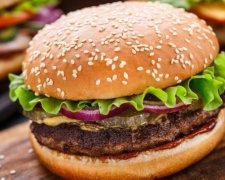 Як отримати безкоштовний сендвіч за тату