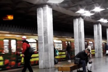 Метро Харкова, кадр з відео, зображення ілюстративне: YouTube