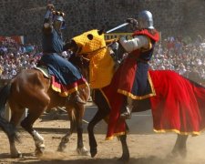 Стародавній Київ перетвориться на середньовічне ристалище