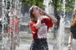 Дощ, кадр з відео
