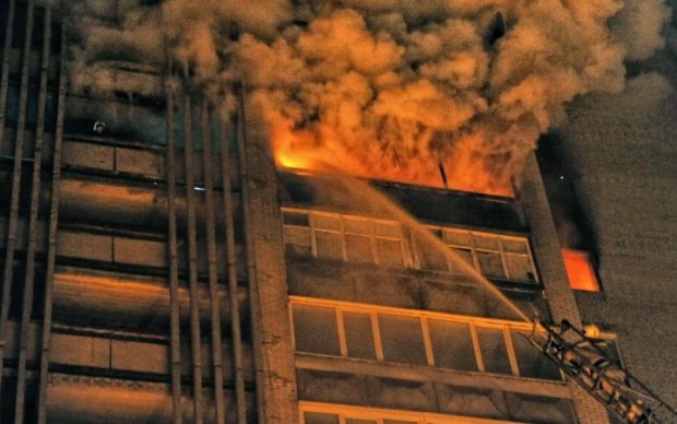 От і заробив: російський майнер кріптовалюти спалив власний будинок