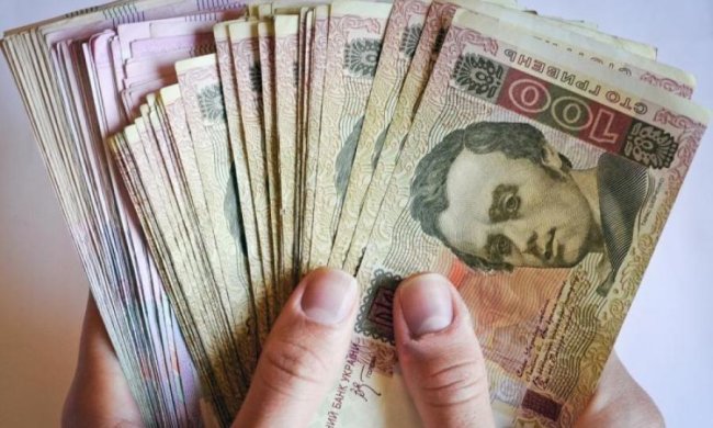 Курс валют на неделю: когда гривна наберет вес