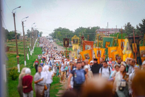 10 тис віруючих взяли участь у Хресному ході
