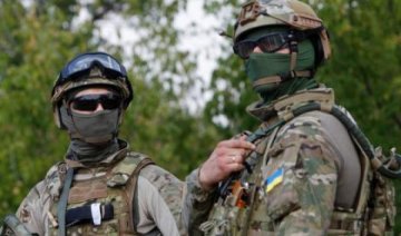 У День розвідника військові відстежують ворожі позиції