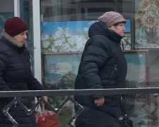 Пенсіонери. Фото: скрін youtube