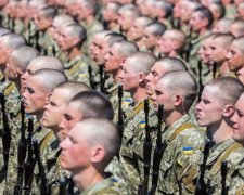 Україна витратить рекордну суму на військо у 2017 році