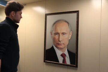 Путин в лифте, скриншот с видео