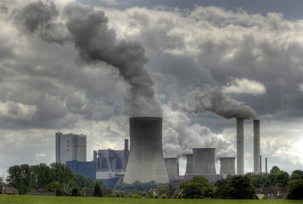 Озоновый слой и разрушенная экология: эксперты будут искать ключ к "чистому" будущему