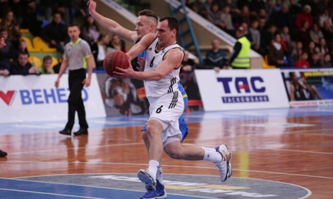 Черкаські Мавпи здолали БІПА у першому матчі серії