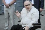 Кернес засвітився в ліжку з "любою", харків'яни благають "припинити це": несподівані кадри