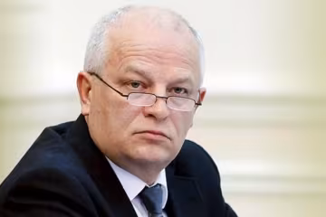 Кубів пояснив скачки гривні