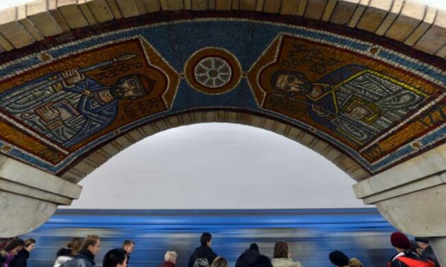 Изменения в расписании метро на выходные: что нужно знать